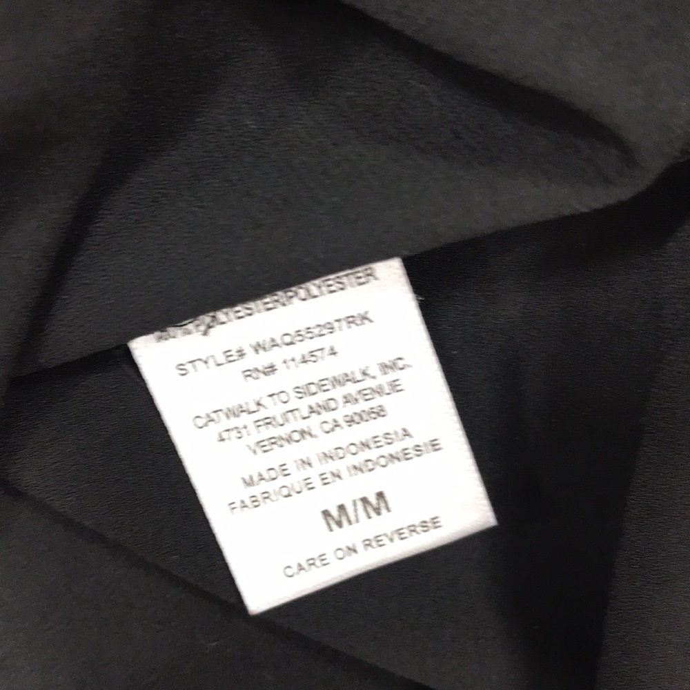🎁 Pleione Faux Wrap Blouse - Picture 7 of 7